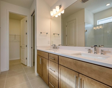 8348 Beagle Terrace - Photo Thumbnail 16