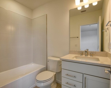 8348 Beagle Terrace - Photo Thumbnail 20