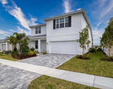 8348 Beagle Terrace - Photo Thumbnail 3