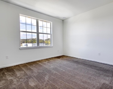 8348 Beagle Terrace - Photo Thumbnail 23