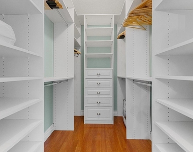 148 Scarborough Terrace - Photo Thumbnail 8