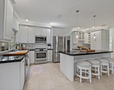 148 Scarborough Terrace - Photo Thumbnail 19
