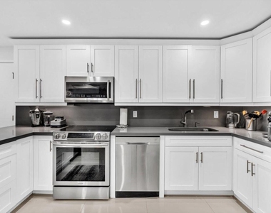 3440 S Ocean Boulevard - Photo Thumbnail 3