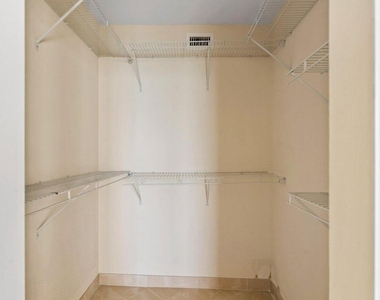 3000 N Ocean Drive - Photo Thumbnail 19