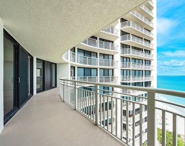 3000 N Ocean Drive - Photo Thumbnail 7