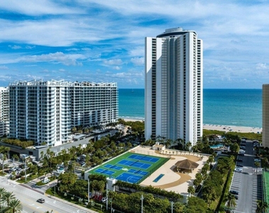 3000 N Ocean Drive - Photo Thumbnail 25