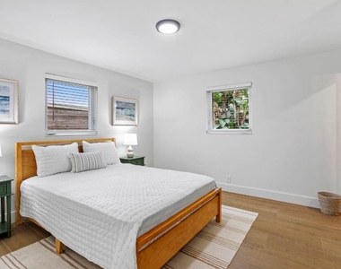 4358 Birdwood Street - Photo Thumbnail 2