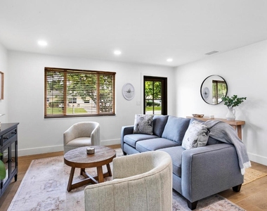 4358 Birdwood Street - Photo Thumbnail 19