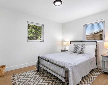 4358 Birdwood Street - Photo Thumbnail 6