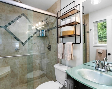 4358 Birdwood Street - Photo Thumbnail 4