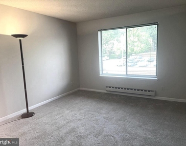 15300 Beaverbrook Court - Photo Thumbnail 12