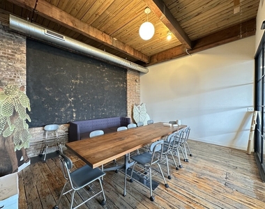 3124 W Carroll Street - Photo Thumbnail 8