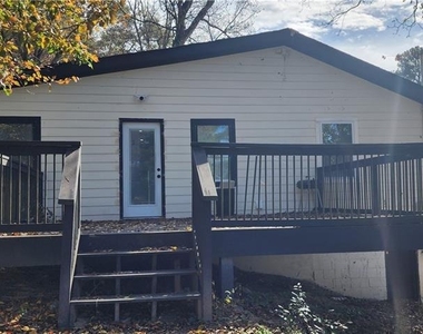 273 Wadley Street Nw - Photo Thumbnail 17