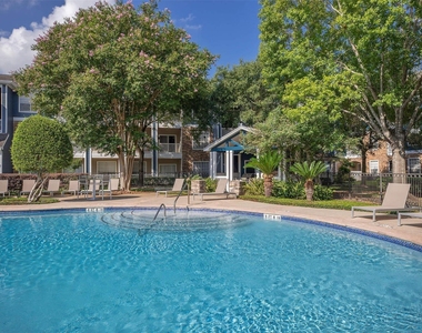 19100 N Glenwest Drive - Photo Thumbnail 29