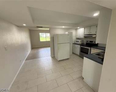 343 Joel Boulevard - Photo Thumbnail 14