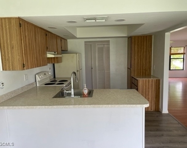5367 Coral Avenue - Photo Thumbnail 5