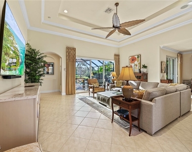 8847 Largo Mar Drive - Photo Thumbnail 6