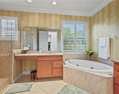 8847 Largo Mar Drive - Photo Thumbnail 18