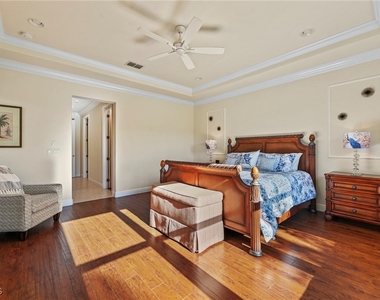 8847 Largo Mar Drive - Photo Thumbnail 17