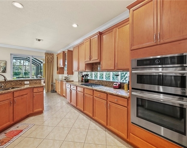 8847 Largo Mar Drive - Photo Thumbnail 14
