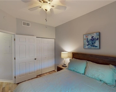 15433 Bellamar Circle - Photo Thumbnail 12