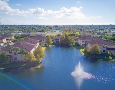 15433 Bellamar Circle - Photo Thumbnail 16