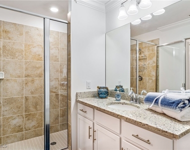 43040 Greenway Boulevard - Photo Thumbnail 10
