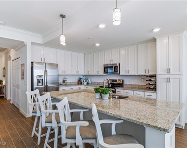 43010 Greenway Boulevard - Photo Thumbnail 3