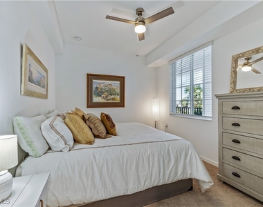 43010 Greenway Boulevard - Photo Thumbnail 7