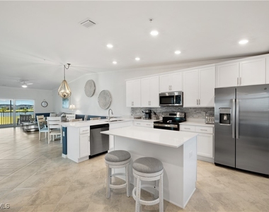 15980 Grassland Lane - Photo Thumbnail 7