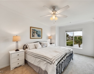 16000 Grassland Lane - Photo Thumbnail 12