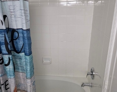 8870 Colonnades Court W - Photo Thumbnail 13