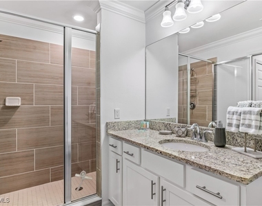 43010 Greenway Boulevard - Photo Thumbnail 9