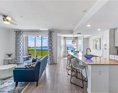 43010 Greenway Boulevard - Photo Thumbnail 5