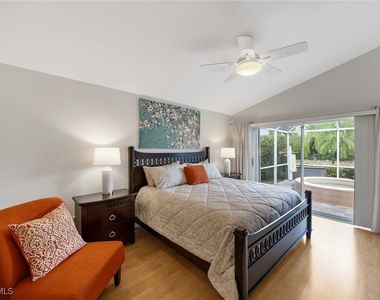 8468 Indian Wells Way - Photo Thumbnail 16