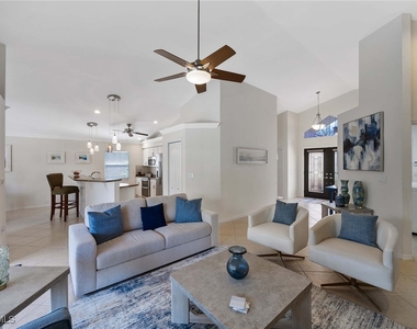 8468 Indian Wells Way - Photo Thumbnail 8