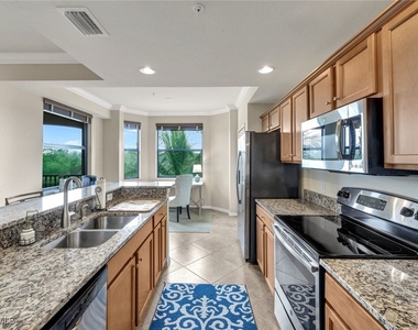 9820 Giaveno Circle - Photo Thumbnail 6