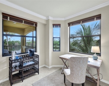 9820 Giaveno Circle - Photo Thumbnail 11