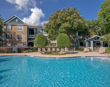 19100 N Glenwest Drive - Photo Thumbnail 32