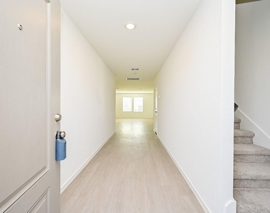 6818 Flowering Ginger Lane Lane - Photo Thumbnail 42