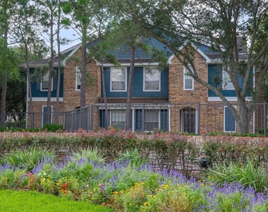 19100 N Glenwest Drive - Photo Thumbnail 23