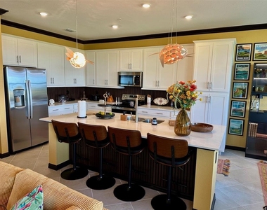 17565 Opal Sand Drive - Photo Thumbnail 7