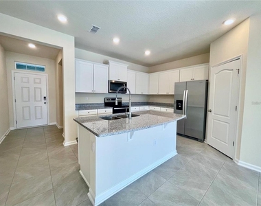 199 Redbud Road - Photo Thumbnail 3