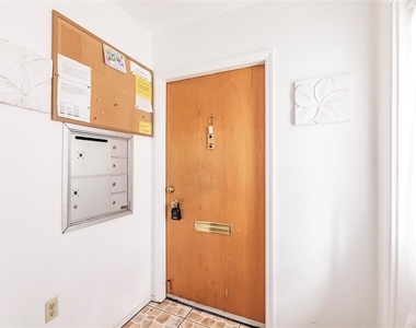 4158 Tamiami Trail - Photo Thumbnail 41