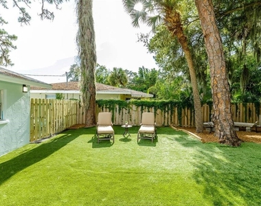 1317 Cocoanut Street - Photo Thumbnail 13
