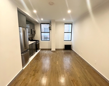 700 West 175th Street - Photo Thumbnail 2
