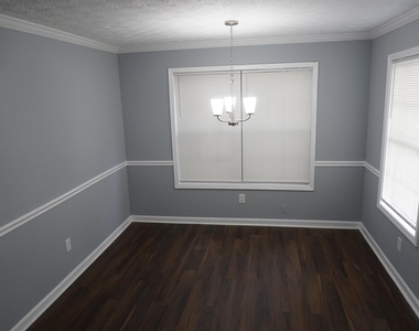 5489 S Park Place - Photo Thumbnail 6