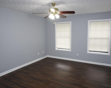 5489 S Park Place - Photo Thumbnail 24