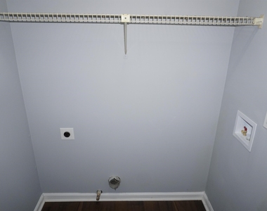 5489 S Park Place - Photo Thumbnail 22