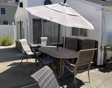 102 Brown Avenue - Photo Thumbnail 23